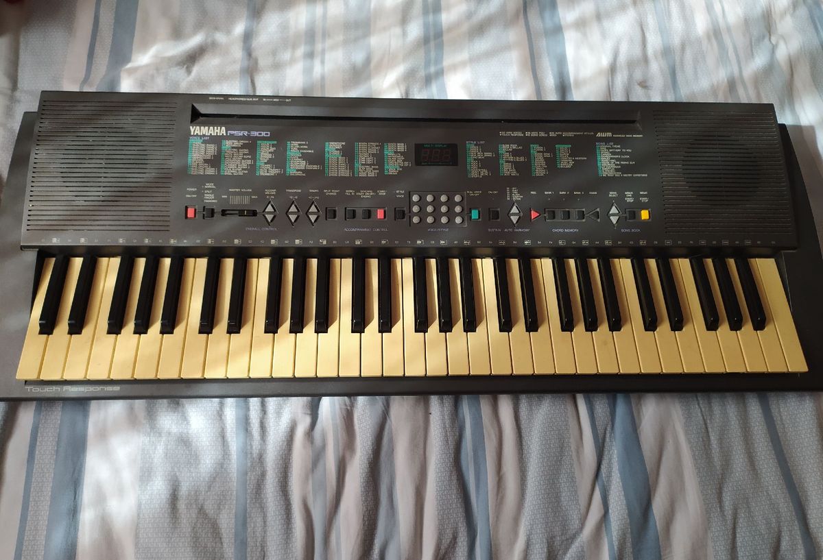 Teclado Yamaha Psr 300 Item de Música Yamaha Usado 41507424 enjoei