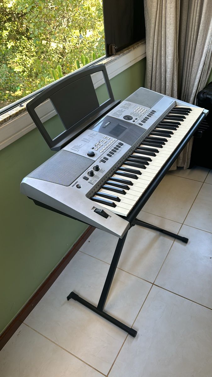 Teclado Yamaha - Psr-E413 | Yamaha Usado 103111915 | enjoei