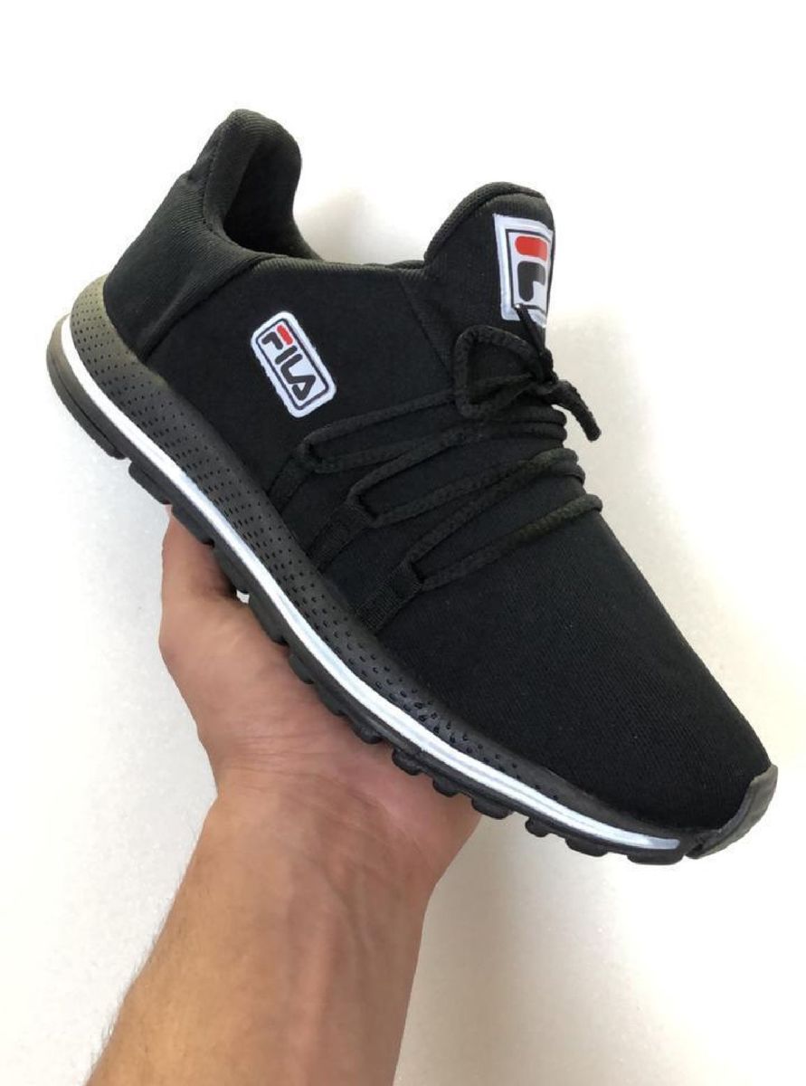 tenis fila atacado