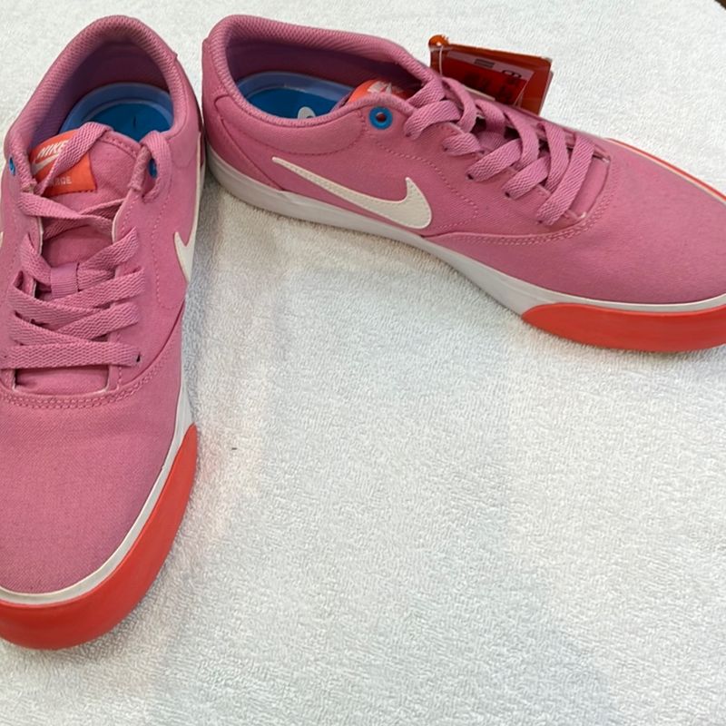 Tenis nike novo hot sale rosa