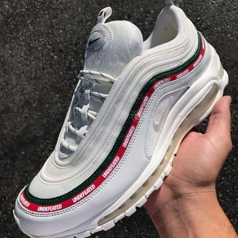 Air max store 97 undefeated branco