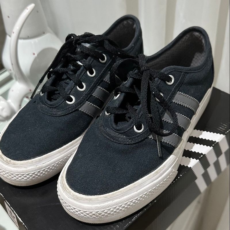 Adidas best sale adiese preto