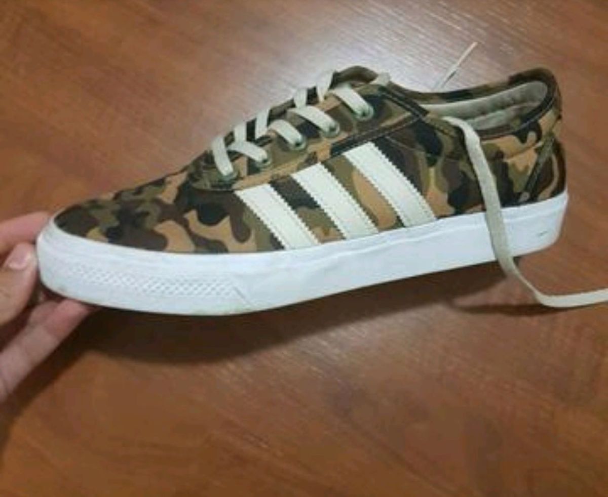 tenis adidas adi ease camuflado