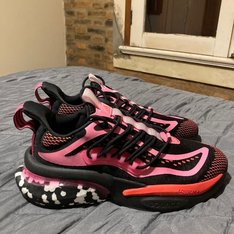 Tênis Adidas Alphaboost V1 Preto e Rosa | Adidas Nunca Usado