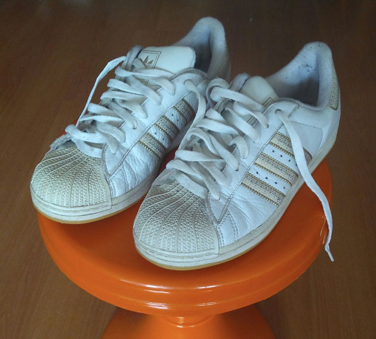 sapatilha adidas anos 2000