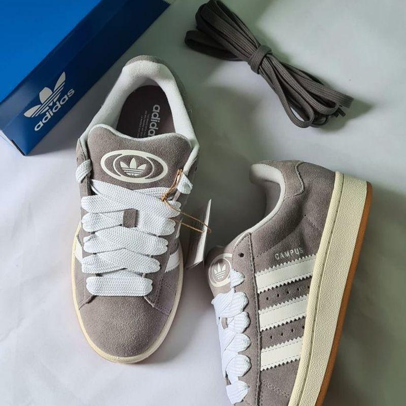 Sapato da best sale adidas cinza