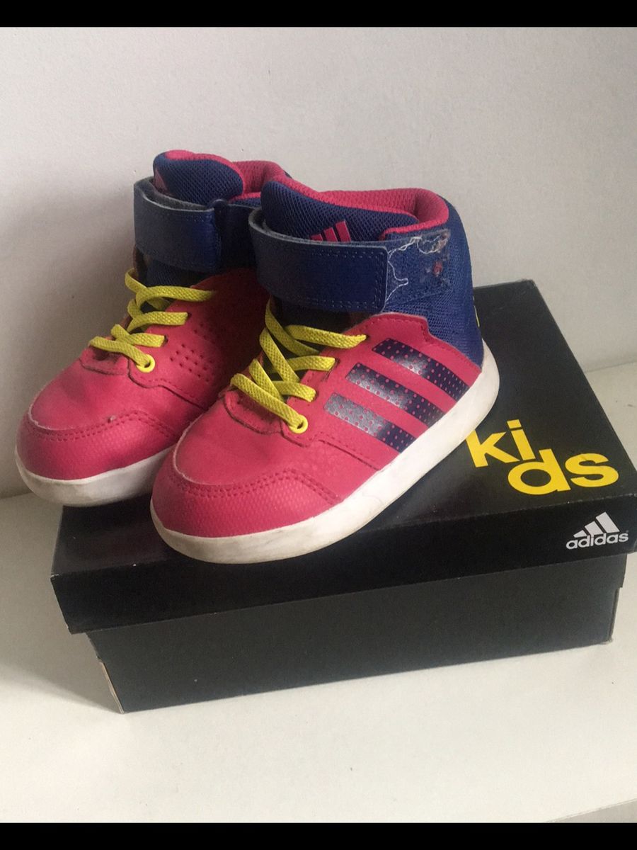 tenis infantil adidas cano alto