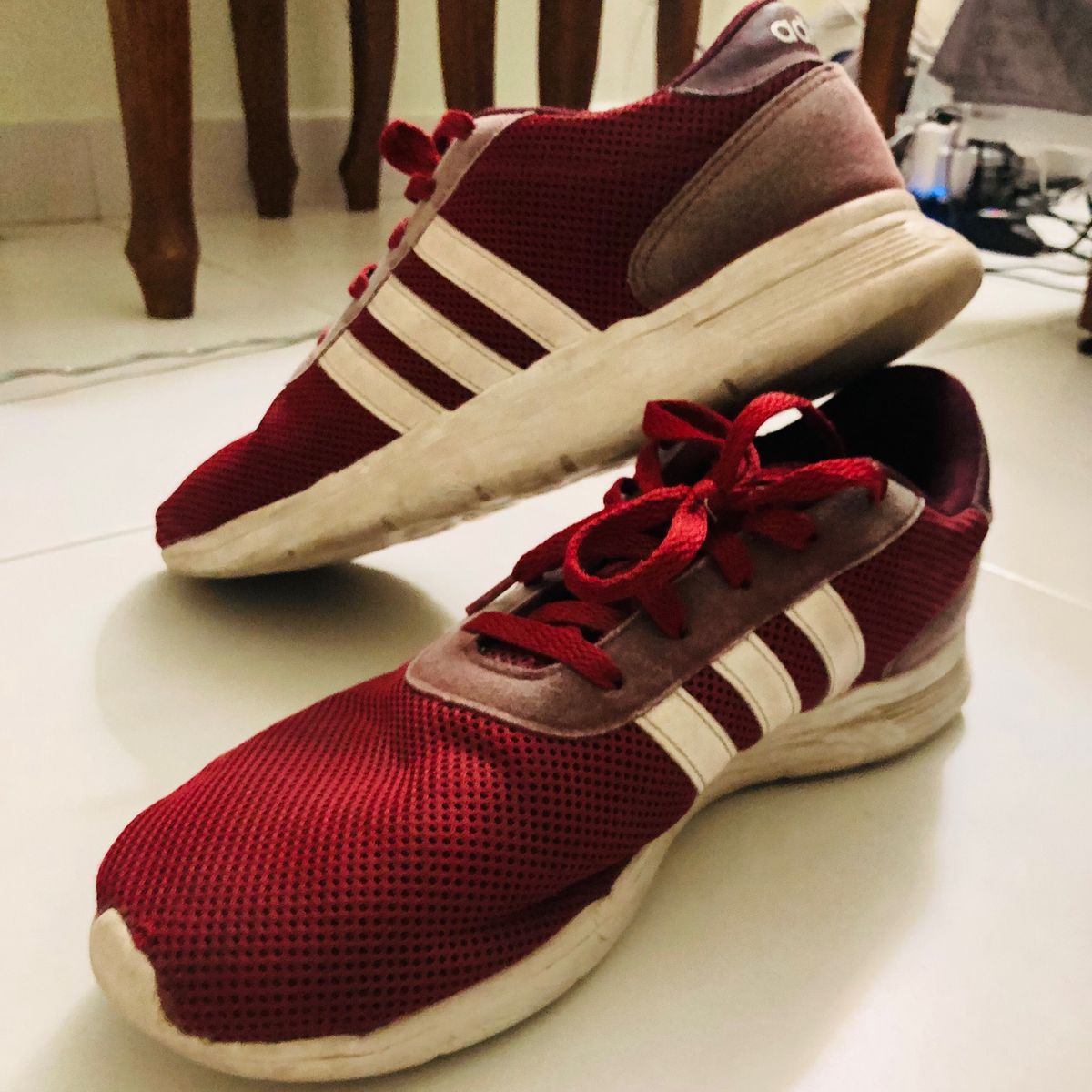 Tenis adidas hot sale casual vermelho