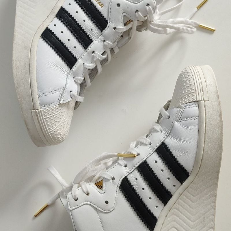 Tenis adidas store em couro legitimo