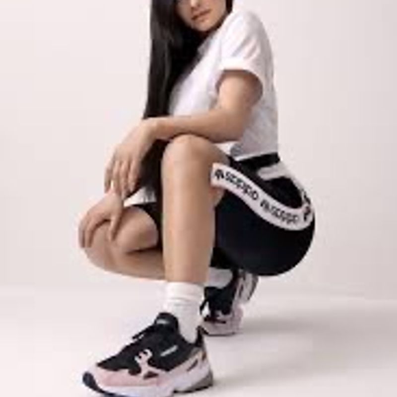 Adidas Women’s Falcon Alluxe White sale Kylie Jenner Db3357 Size 9