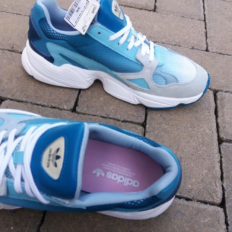 Adidas falcon bleu best sale rose