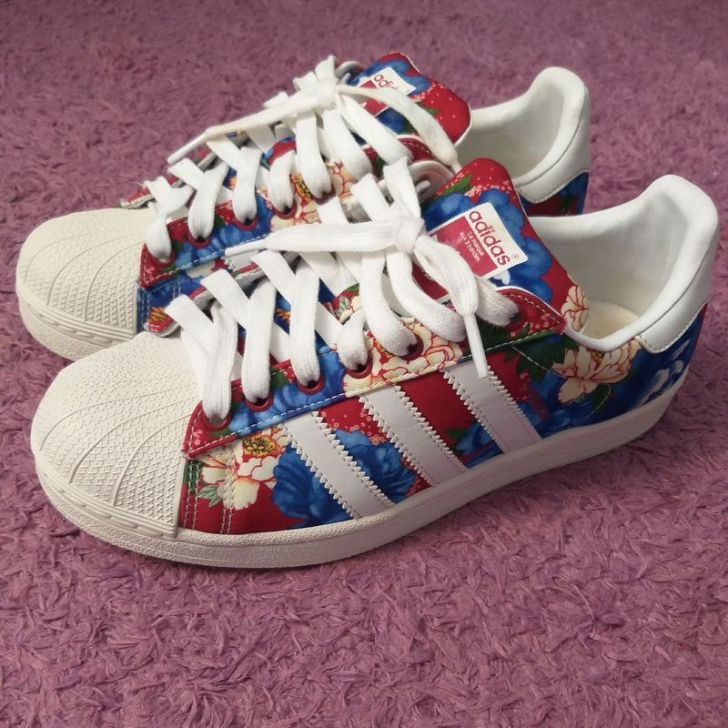 Tênis Adidas Feminino/ Superstar Adidas Florido