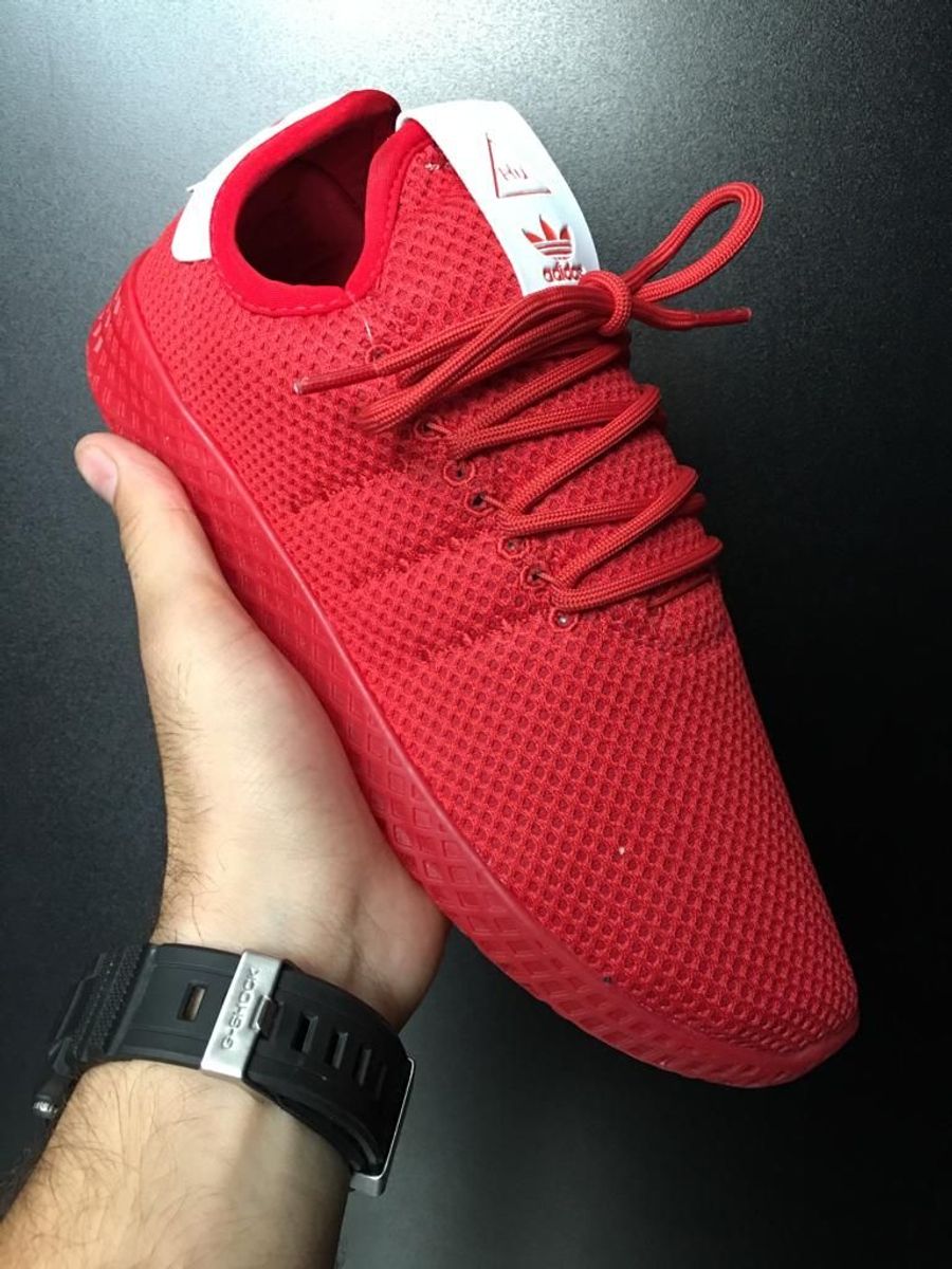 tênis pharrell williams vermelho