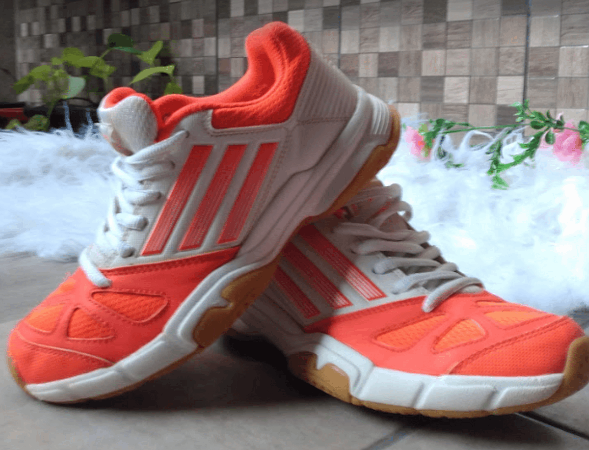 tenis adidas laranja fluorescente feminino