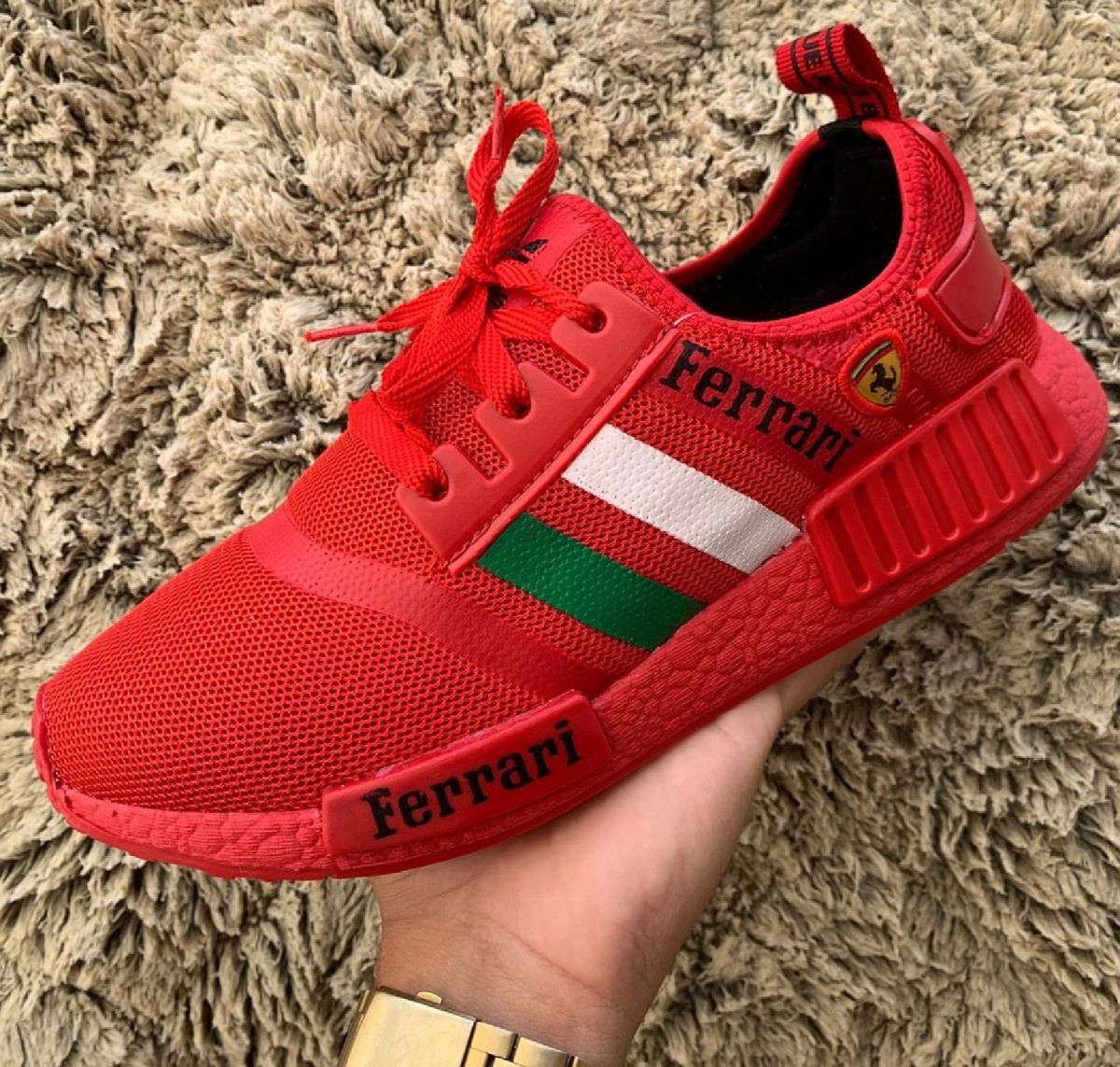 tenis adidas ferrari vermelho