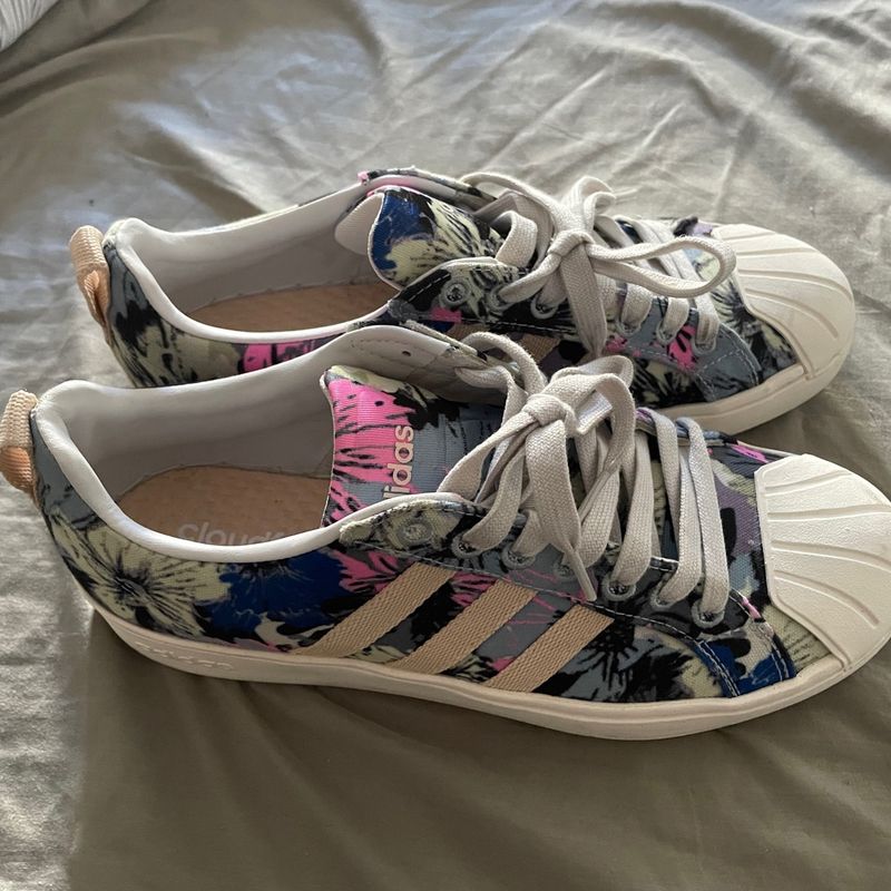 Tenis adidas flores clearance