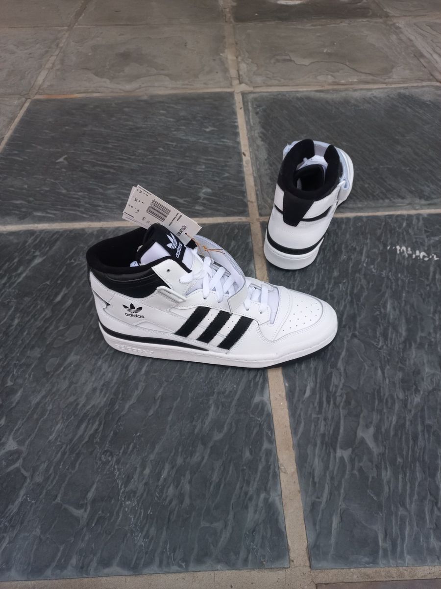 Tenis adidas branco hot sale botinha