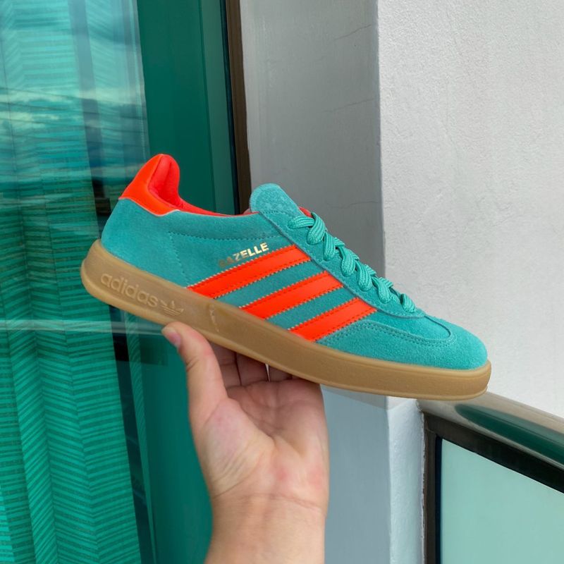 adidas gazelle silver green womens TENIS ADIDAS GAZELLE INDOOR JI2062 – Chloro Sneakers