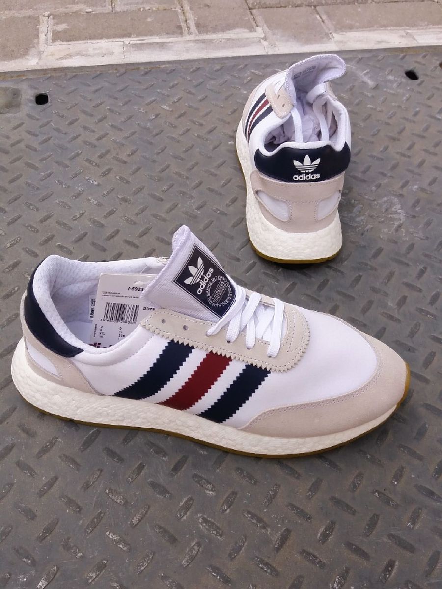 Adidas iniki branco e hot sale azul