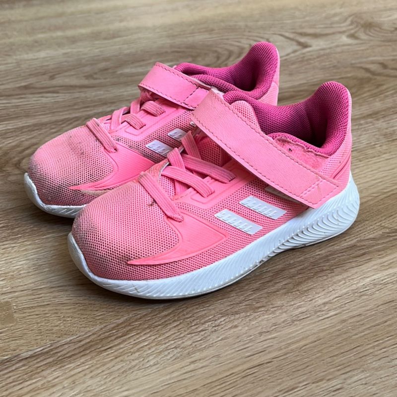 Tenis adidas best sale infantil rosa