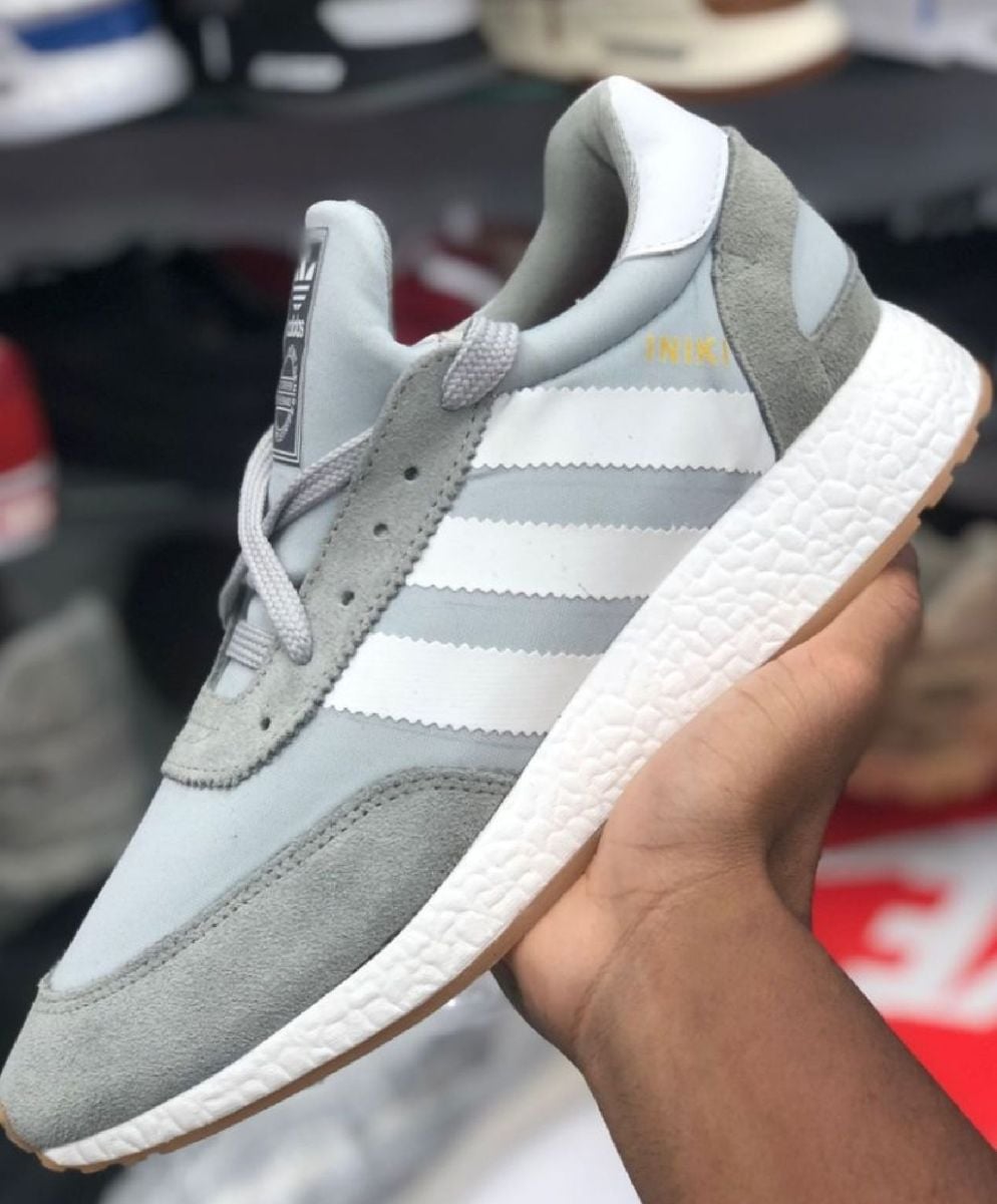 iniki adidas cinza