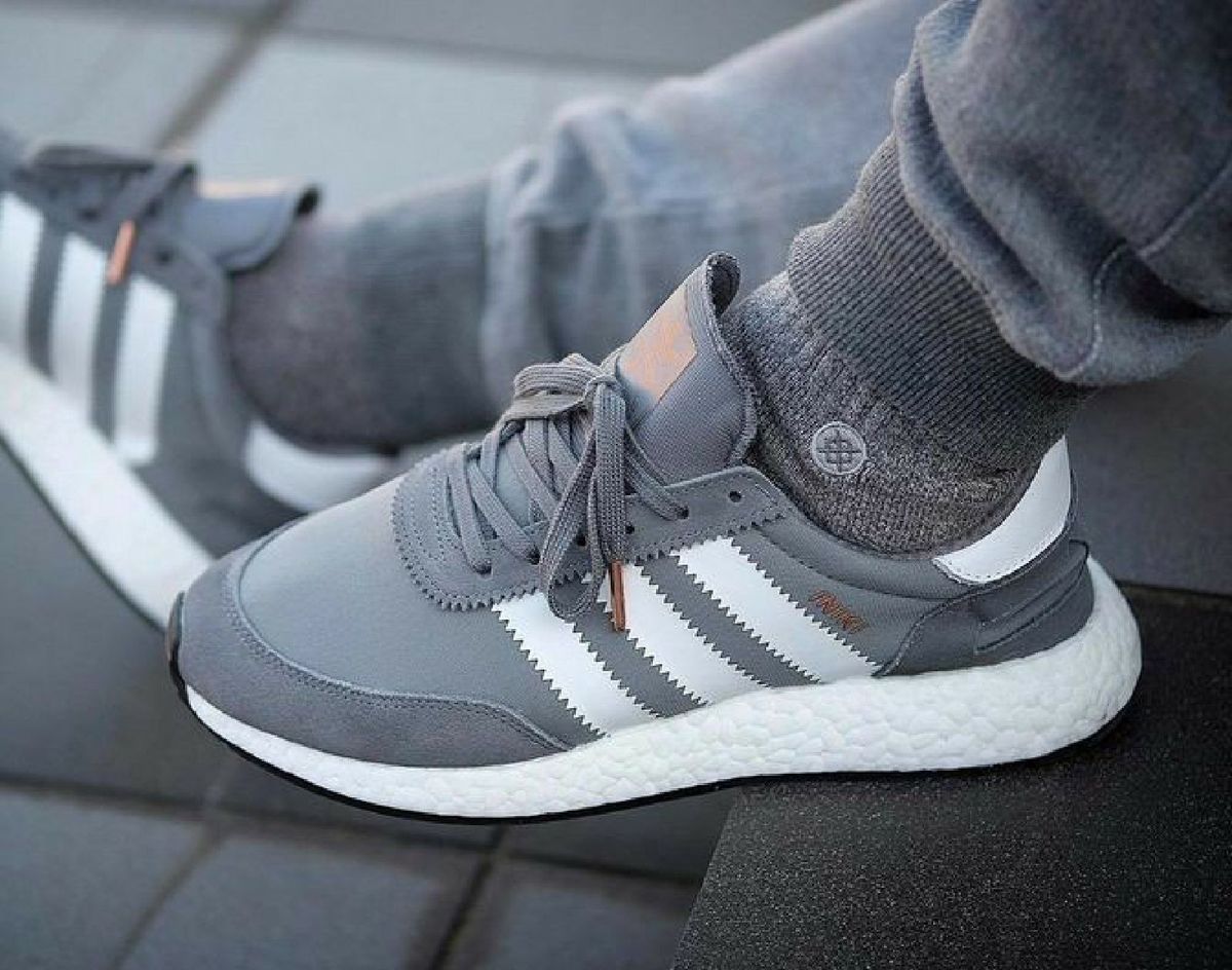 iniki adidas cinza