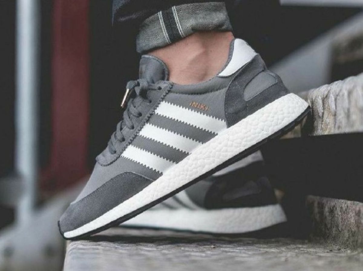 Iniki cinza store