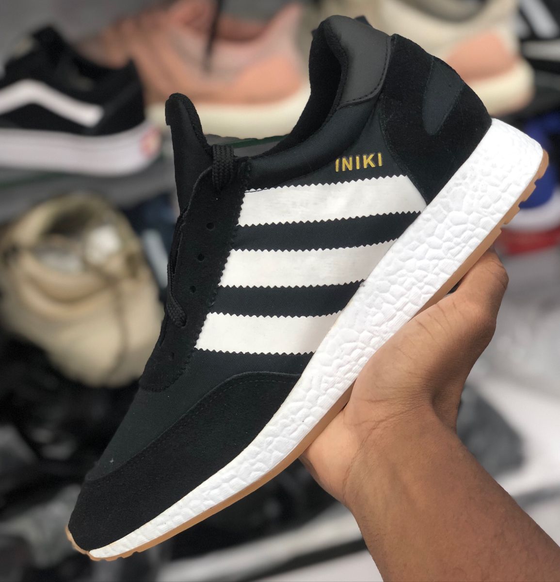 adidas iniki preto e branco