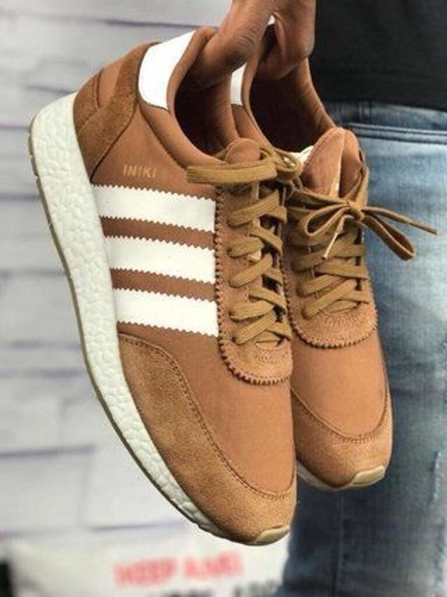 iniki marrom