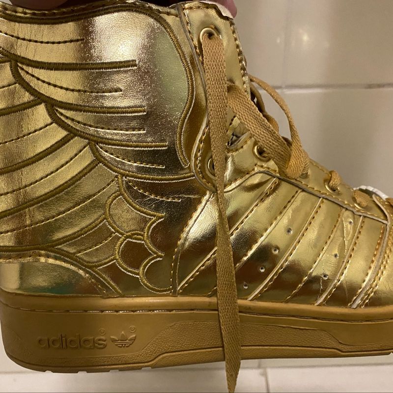 T nis Adidas Jeremy Scott Dourado T nis Masculino Adidas Usado 44186971 enjoei