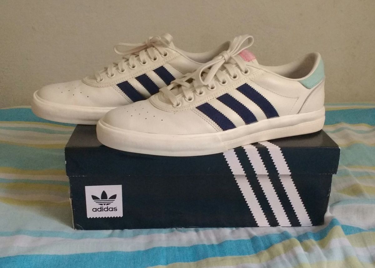 tenis adidas lucas premiere