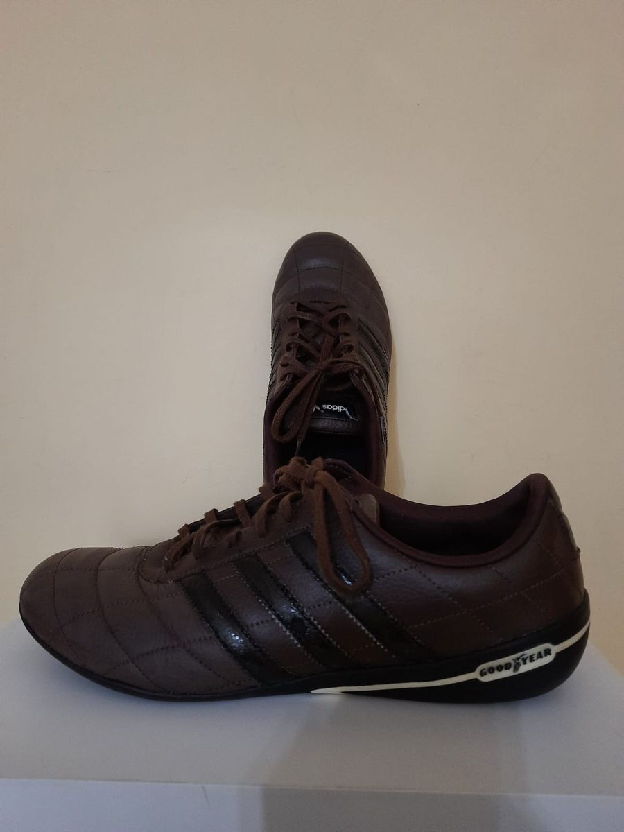 Sapatenis sales adidas marrom