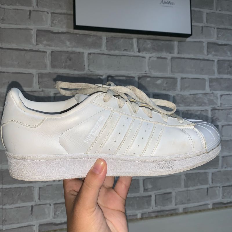 Adidas metal hot sale toe white