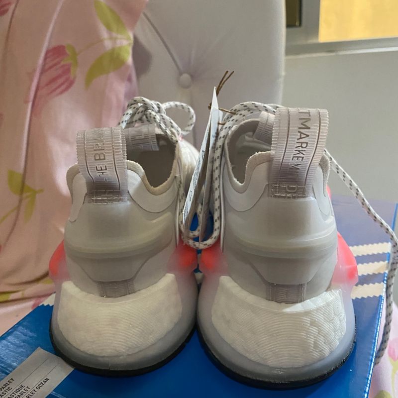 Adidas nmd originales outlet vs fake valor