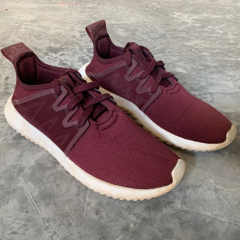 Adidas tubular viral 2 maroon deals