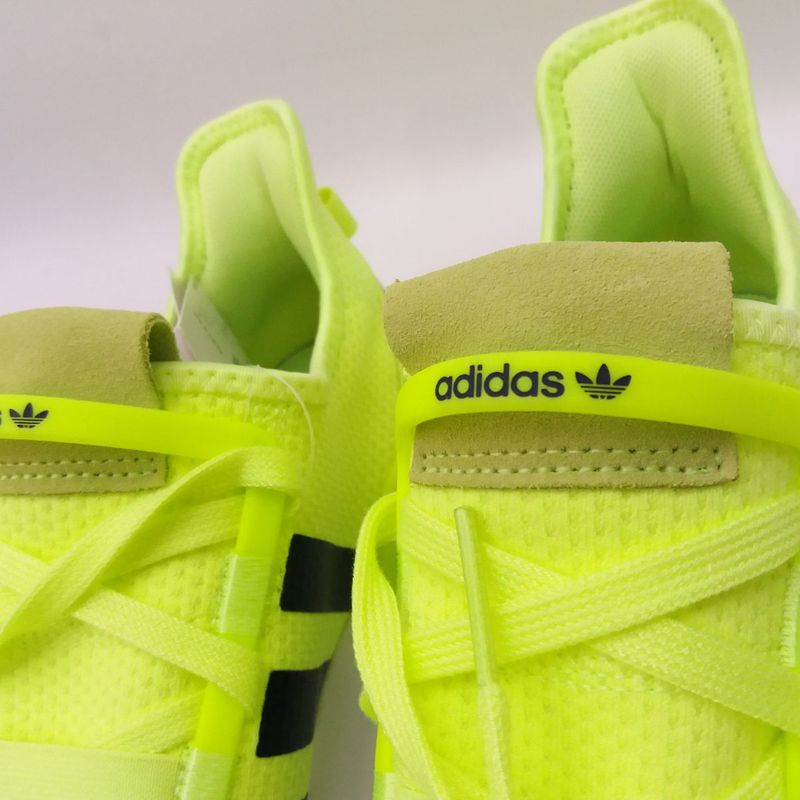 Tenis adidas verde online fosforescente