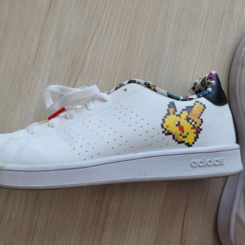 Tenis pikachu adidas sale