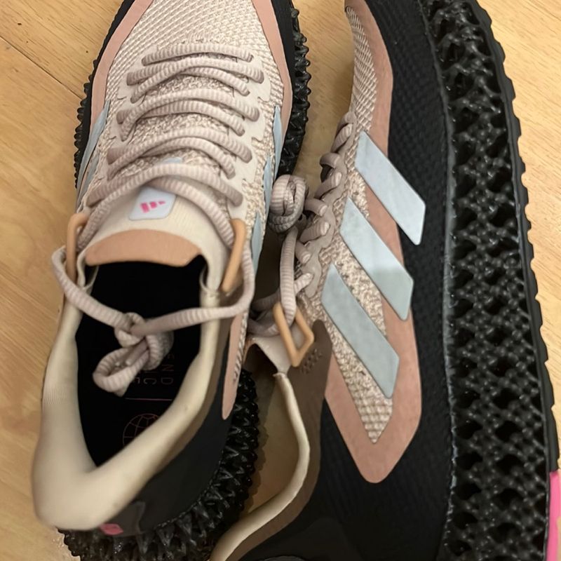 Adidas yeezy material reciclable sales