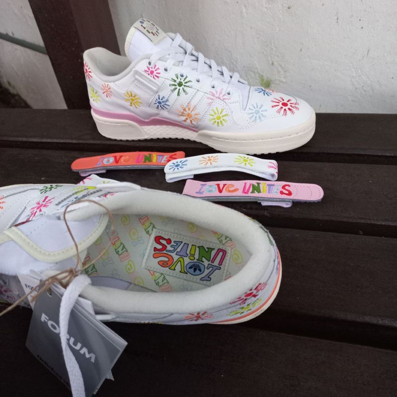 Tnis Adidas Pride Pack Love Unite Forum Low Exclusivo Dswt | Adidas Usado  102272303 | enjoei