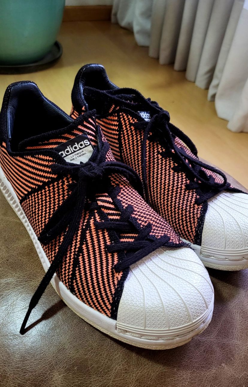 tenis adidas la marque aux 3 bandes