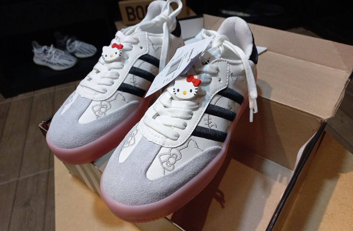 Tenis Adidas Samba Hello Kitty 36 | Tênis Feminino Tenis Adidas Samba ...