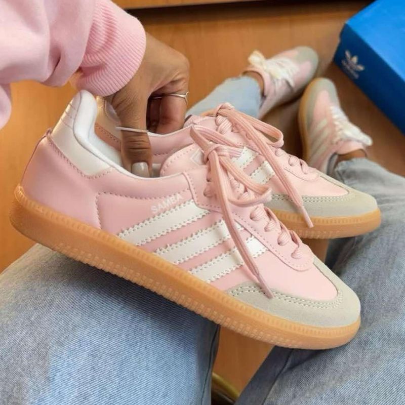 adidas gazelle silver green womens Tnis Adidas Sambae Hello Kitty Branco/Preto/Rosa IG4450  NewSkull