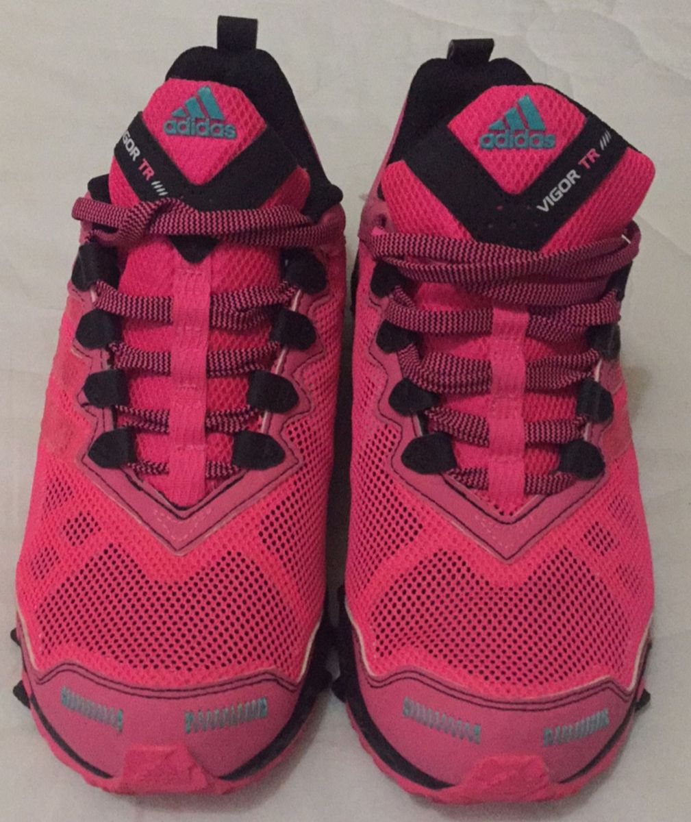tenis adidas vigor tr