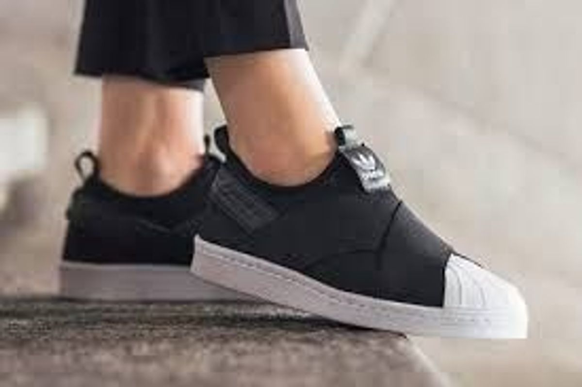 tenis adidas elastico preto