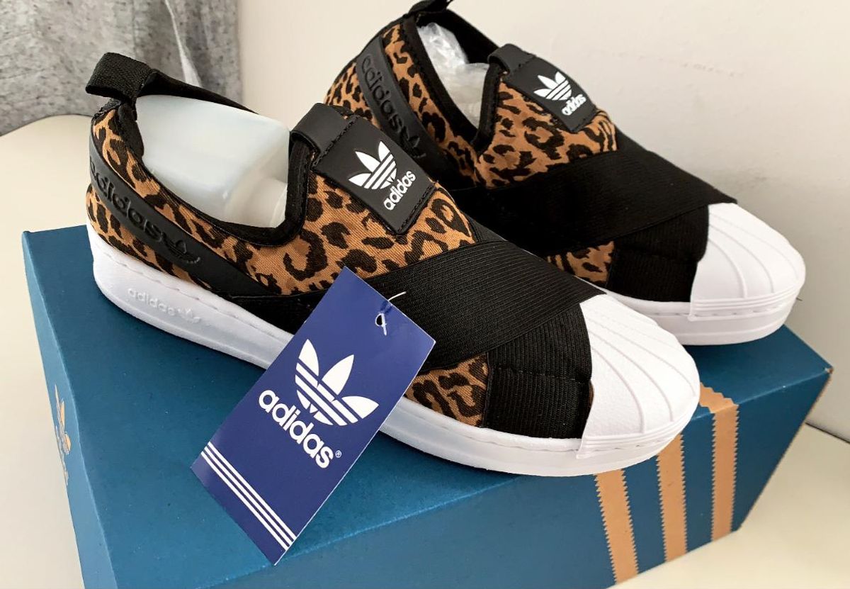 tenis adidas feminino de onça