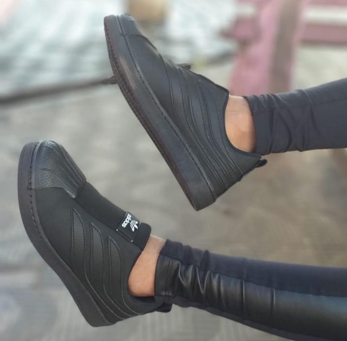 superstar slip on preto feminino