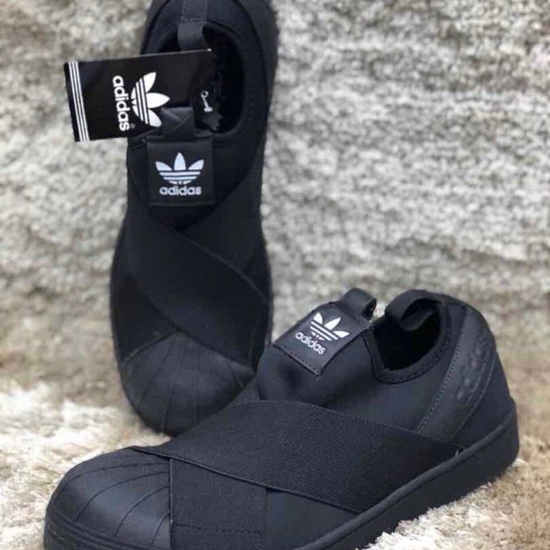 Adidas slip on deals todo preto original