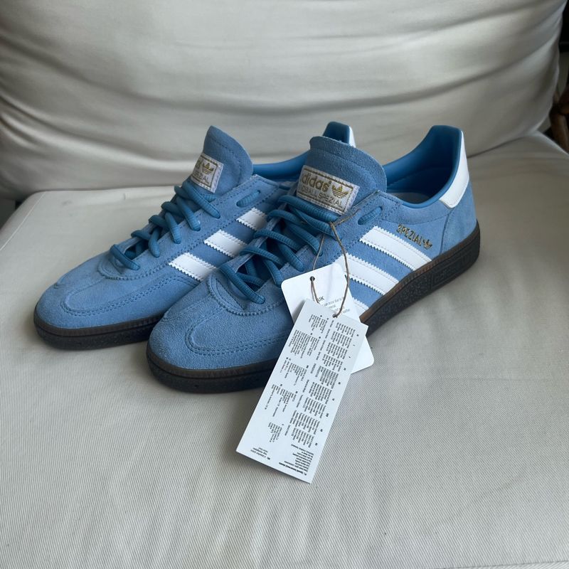 Adidas spezial azul discount claro