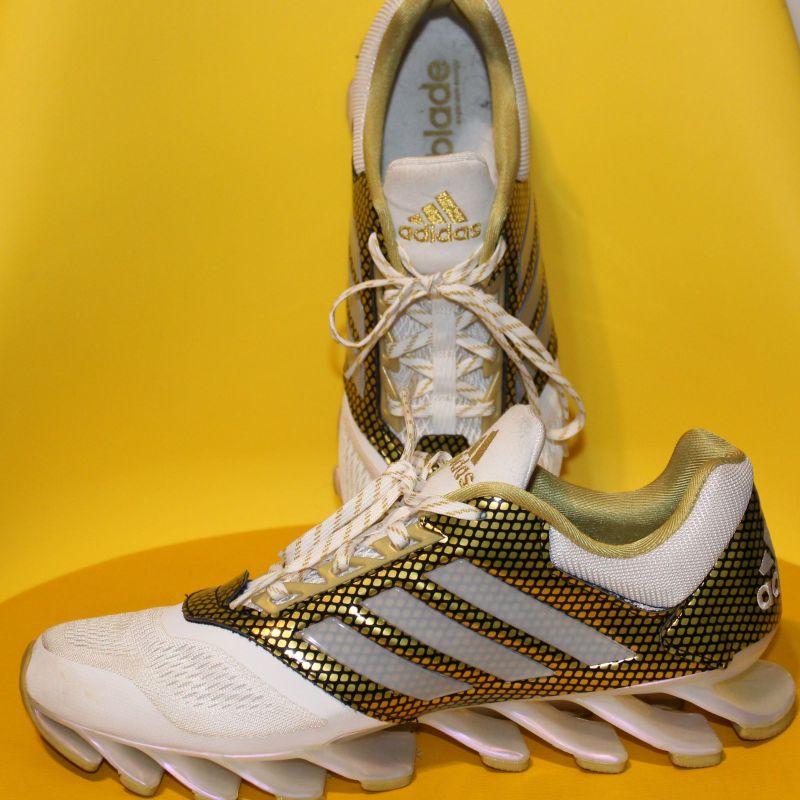 Adidas springblade sale dourado