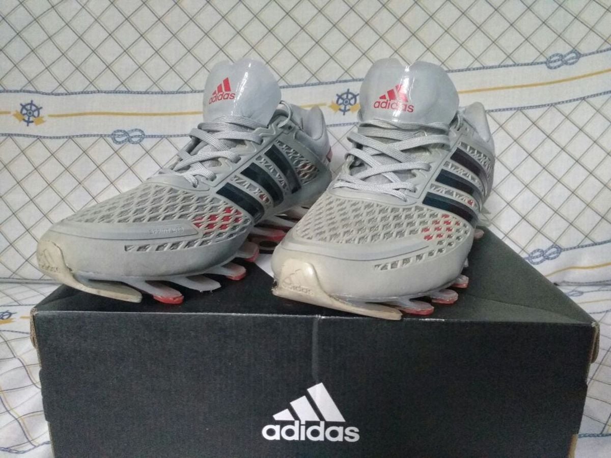 adidas springblade cinza e vermelho